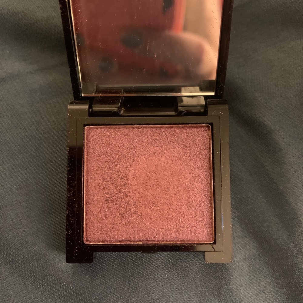 Phase Zero Eyeshadow in Velvet